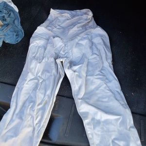 Maternity clothes lot